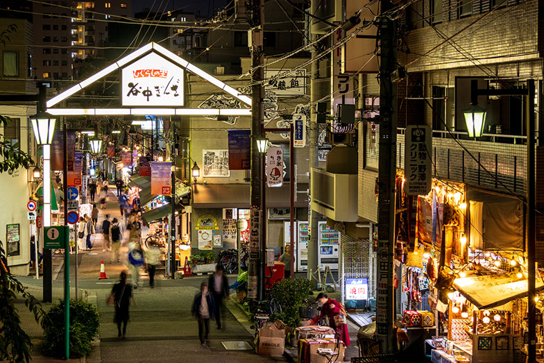 谷中銀座商店街（写真／PIXTA）